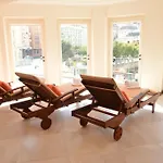 Ea Atlantic Palace Hotel 4*