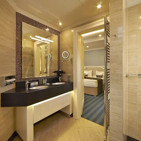 Ea Atlantic Palace Otel 4*