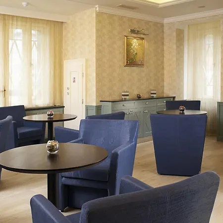 Ea Atlantic Palace Hotel 4*