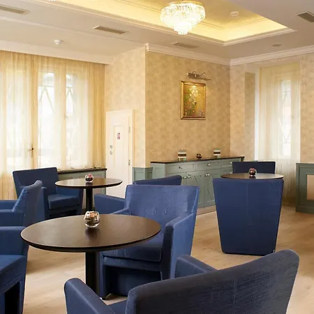 Ea Atlantic Palace 호텔 4*