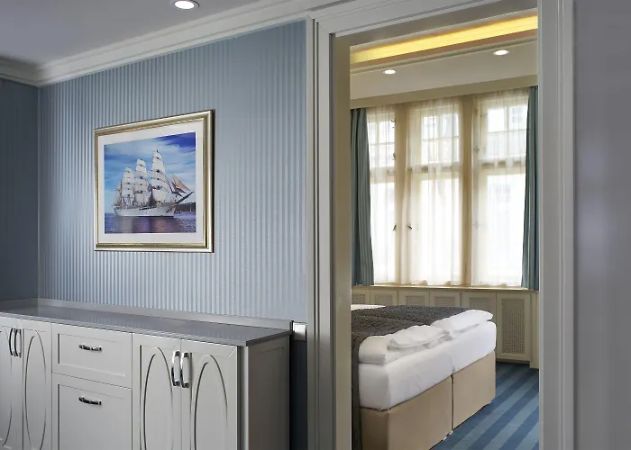 Ea Atlantic Palace