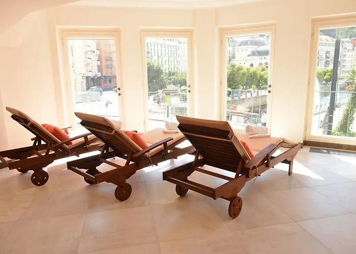 Ea Atlantic Palace Otel 4*